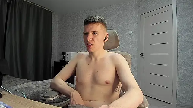 Snapshot of Bananas_dick chatting on 20, 4, 2026 Bananas dick online show from 20, 4, 2026