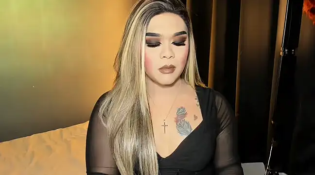 Snapshot of VictoriaEliz chatting on 16, 3, 2025 VictoriaEliz online show from 16, 3, 2025