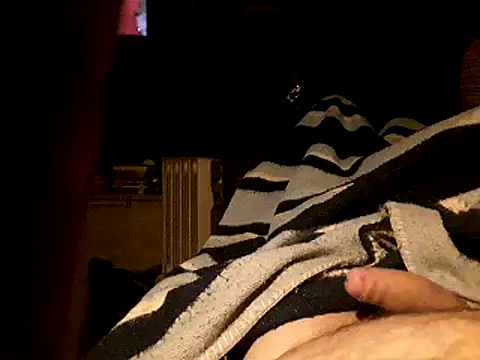 Snapshot of ciruelo1 chatting on 8, 11, 2025 ciruelo1 online show from 8, 11, 2025