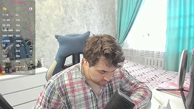 Morlaios online show from 3, 2, 2025