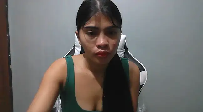 Snapshot of Miss_unknown chatting on 23, 2, 2025 Miss unknown online show from 23, 2, 2025