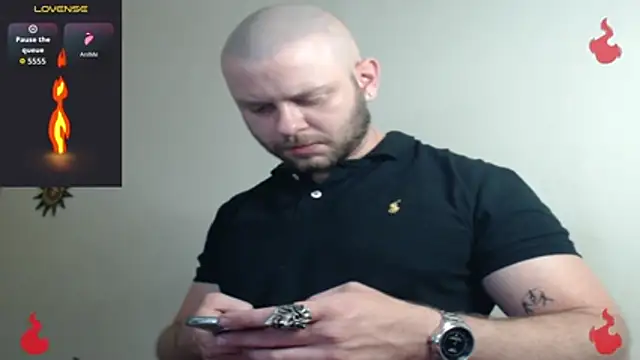 Snapshot of TONY_WHITE_7 chatting on 11, 4, 2026 TONY WHITE 7 online show from 11, 4, 2026