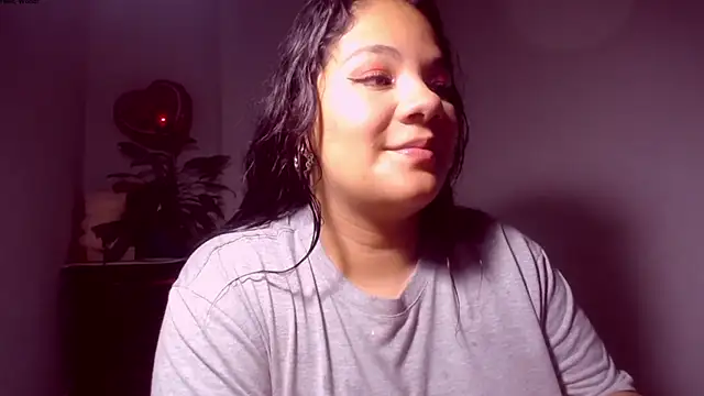 Snapshot of Van3orgasm4me chatting on 8, 12, 2024 Van3orgasm4me online show from 8, 12, 2024