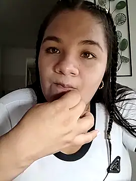 Snapshot of Van3orgasm4me chatting on 22, 3, 2025 Van3orgasm4me online show from 22, 3, 2025