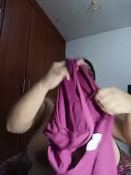 Snapshot of Van3orgasm4me chatting on 20, 10, 2025 Van3orgasm4me online show from 20, 10, 2025