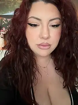 Snapshot of CurvyKimmy1 chatting on 5, 5, 2026 CurvyKimmy1 online show from 5, 5, 2026