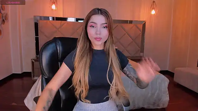 Snapshot of LexieWayne chatting on 26, 12, 2024 LexieWayne online show from 26, 12, 2024