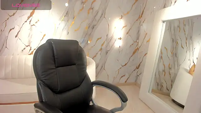 Snapshot of LexieWayne chatting on 1, 3, 2025 LexieWayne online show from 1, 3, 2025