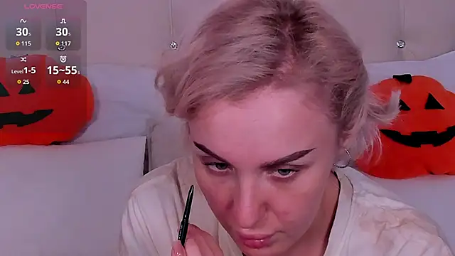 LianaFord online show from 27, 10, 2025