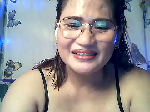 Snapshot of Amazing_Angel22 chatting on 7, 3, 2026 Amazing Angel22 online show from 7, 3, 2026