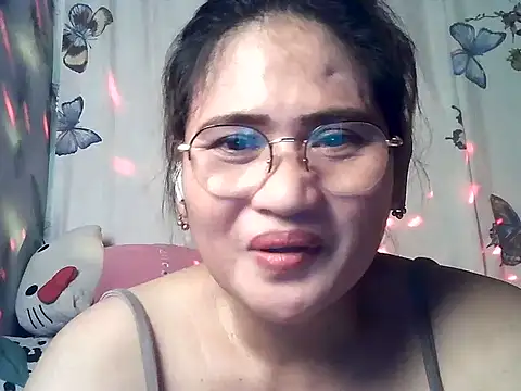 Snapshot of Amazing_Angel22 chatting on 25, 3, 2026 Amazing Angel22 online show from 25, 3, 2026