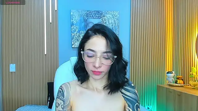 barbie scoth  online show from 31, 5, 2026