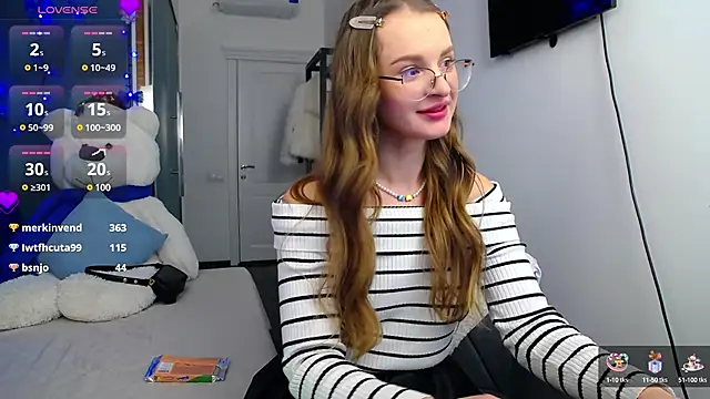 Snapshot of KateJonson chatting on 2, 1, 2025 KateJonson online show from 2, 1, 2025