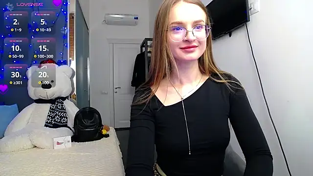 Snapshot of KateJonson chatting on 7, 2, 2025 KateJonson online show from 7, 2, 2025