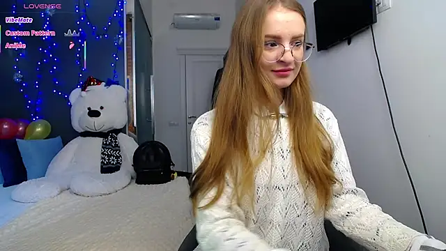 Snapshot of KateJonson chatting on 18, 2, 2025 KateJonson online show from 18, 2, 2025