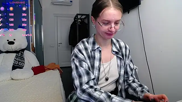 Snapshot of KateJonson chatting on 20, 2, 2025 KateJonson online show from 20, 2, 2025
