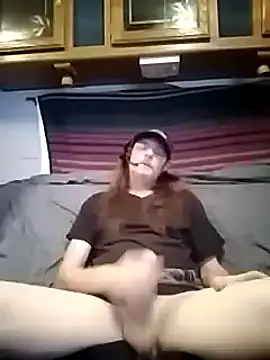 Snapshot of truckerlove69 chatting on 3, 1, 2025 truckerlove69 online show from 3, 1, 2025