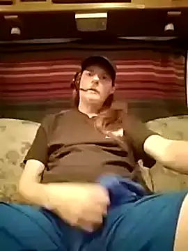 Snapshot of truckerlove69 chatting on 23, 2, 2025 truckerlove69 online show from 23, 2, 2025