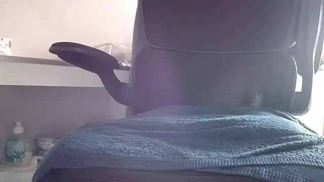 suedel65 online show from 1, 3, 2025