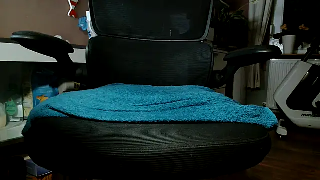 suedel65 online show from 24, 10, 2025