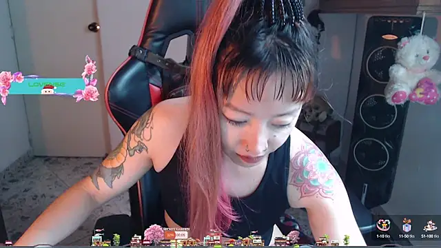 pink-2022 online show from 27, 12, 2024