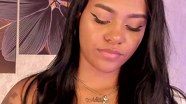 Snapshot of Emma_Morgann chatting on 6, 12, 2024 Emma Morgann online show from 6, 12, 2024