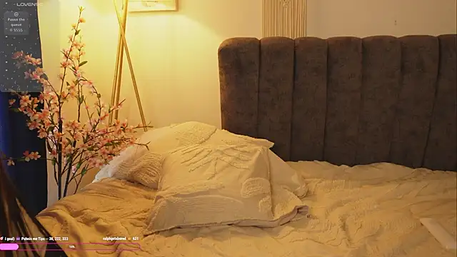 bunnycuteshy online show from 25, 9, 2025