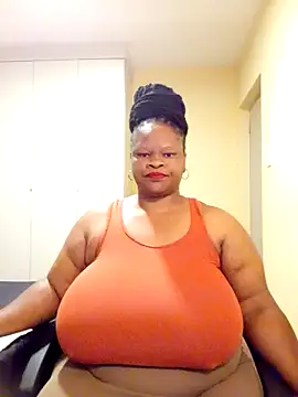 Snapshot of sweetnoziexx chatting on 27, 2, 2025 sweetnoziexx online show from 27, 2, 2025