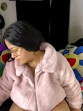 MsConejitaa online show from 18, 11, 2025