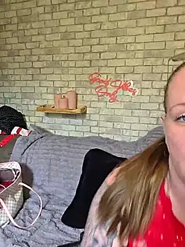 Snapshot of Melissa1994- chatting on 9, 4, 2026 Melissa1994- online show from 9, 4, 2026