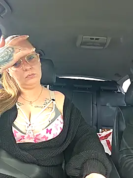 Snapshot of Melissa1994- chatting on 18, 4, 2026 Melissa1994- online show from 18, 4, 2026