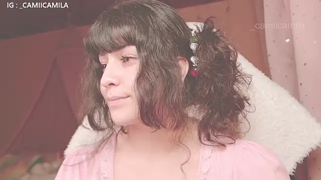 Snapshot of Renooh chatting on 12, 9, 2025 Renooh online show from 12, 9, 2025