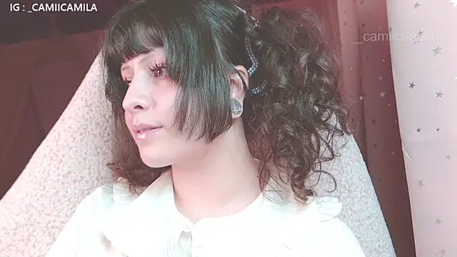 Snapshot of Renooh chatting on 13, 10, 2025 Renooh online show from 13, 10, 2025