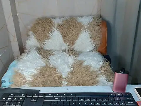 Snapshot of Sweet_kitty60xx chatting on 10, 1, 2026 Sweet kitty60xx online show from 10, 1, 2026