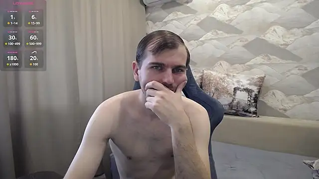 Snapshot of SerzhKorol1 chatting on 6, 4, 2026 SerzhKorol1 online show from 6, 4, 2026