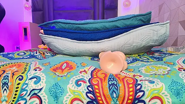 Snapshot of arletmss chatting on 18, 3, 2025 arletmss online show from 18, 3, 2025