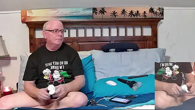 Snapshot of bigspike1960 chatting on 23, 12, 2024 bigspike1960 online show from 23, 12, 2024