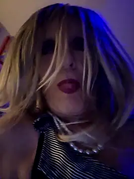 Snapshot of Vonniecd chatting on 1, 3, 2026 Vonniecd online show from 1, 3, 2026