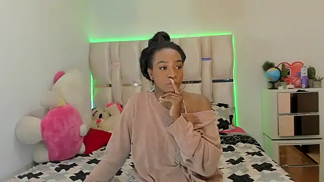 Snapshot of viioolleettaa chatting on 17, 12, 2024 viioolleettaa online show from 17, 12, 2024