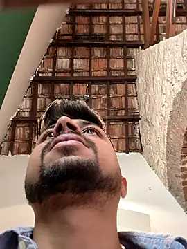  IRRESISTIBLE  online show from 2, 3, 2026