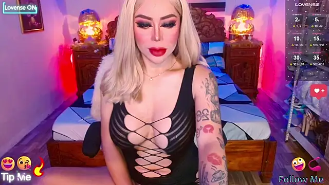 Snapshot of Magnificent_Goddess chatting on 3, 12, 2025 Magnificent Goddess online show from 3, 12, 2025