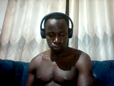 Snapshot of mclntz_bbc chatting on 4, 6, 2026 mclntz bbc online show from 4, 6, 2026