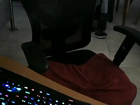 Snapshot of charly2994 chatting on 19, 3, 2026 charly2994 online show from 19, 3, 2026