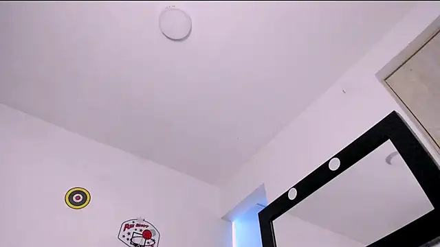 Snapshot of Samuel_Suarez chatting on 21, 4, 2026 Samuel Suarez online show from 21, 4, 2026