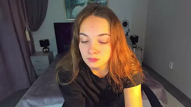 Snapshot of KristinaLoison chatting on 15, 12, 2024 KristinaLoison online show from 15, 12, 2024