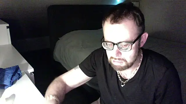 FABIOGLASSES online show from 13, 2, 2025