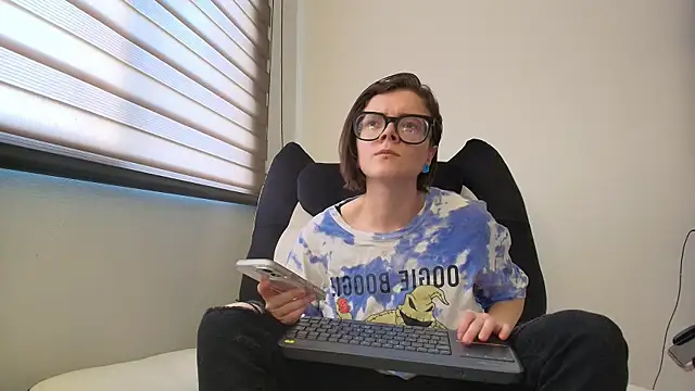 Snapshot of Arya_starrk chatting on 7, 1, 2026 Arya starrk online show from 7, 1, 2026