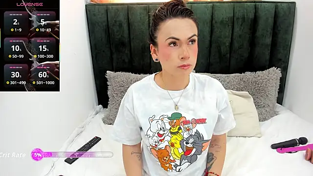 Snapshot of im_aliss chatting on 27, 10, 2025 im aliss online show from 27, 10, 2025