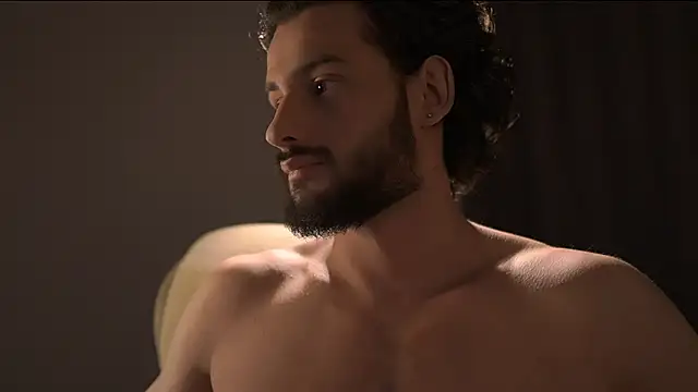 Snapshot of Keen___Luckystrike chatting on 9, 4, 2026 Keen Luckystrike online show from 9, 4, 2026