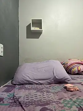 laisviana21 online show from 1, 3, 2025